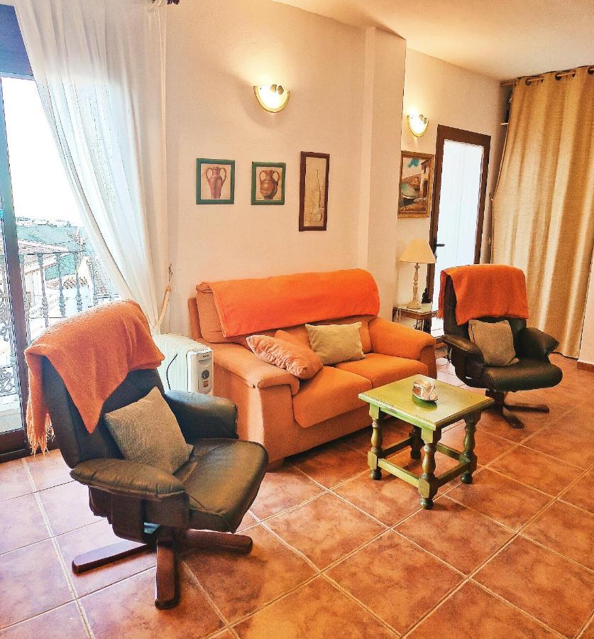 Apartamentos Maria Cómpeta エクステリア 写真