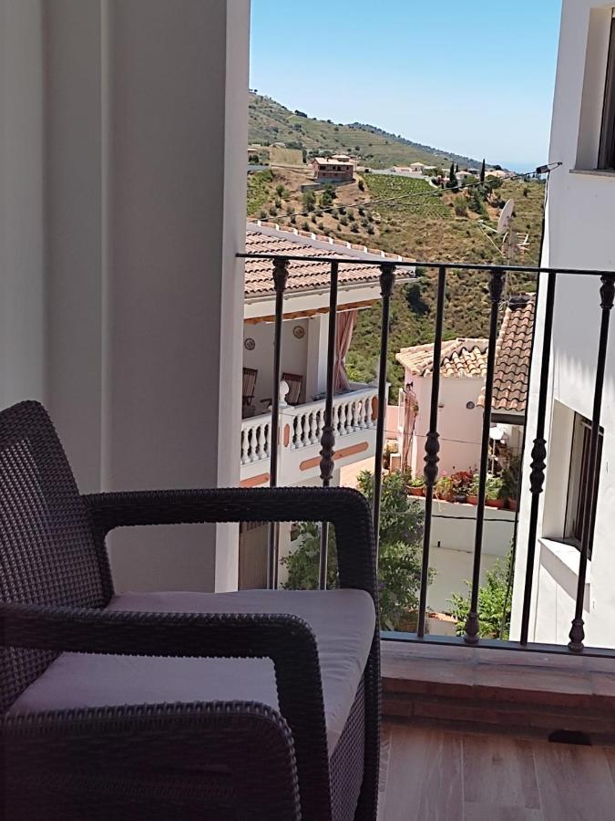 Apartamentos Maria Cómpeta エクステリア 写真