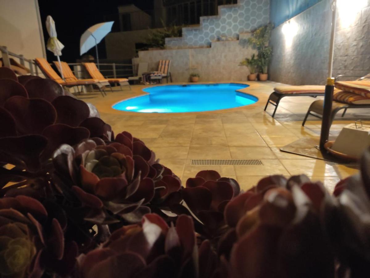 Apartamentos Maria Cómpeta エクステリア 写真